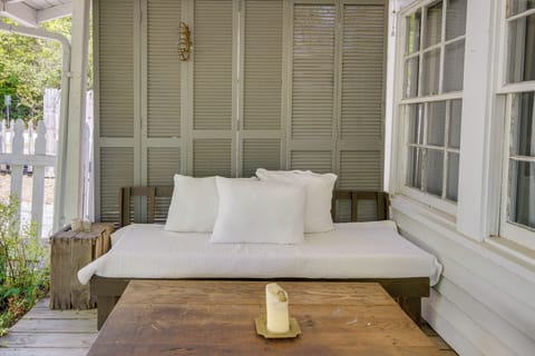 Cottage (2 Bedrooms) | Interior