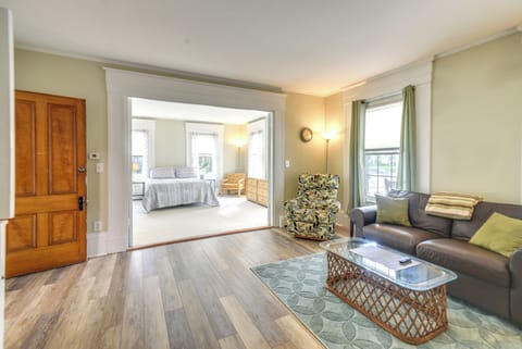 Apartment (1 Bedroom) | Interior