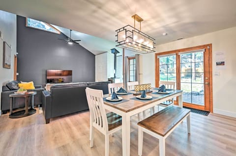 House (5 Bedrooms) | Interior