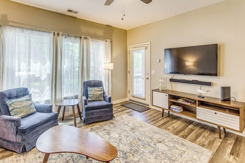 Apartment (2 Bedrooms) | Front of property