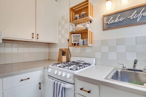 House (1 Bedroom) | Interior