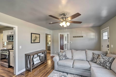 House (2 Bedrooms) | Interior