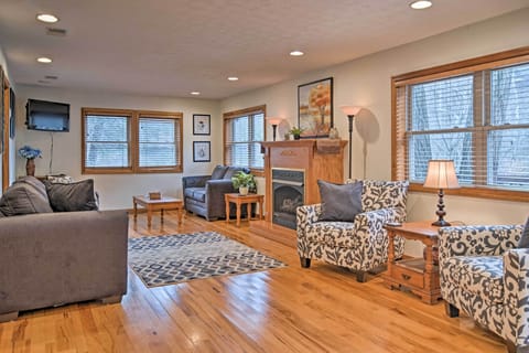 House (2 Bedrooms) | Front of property