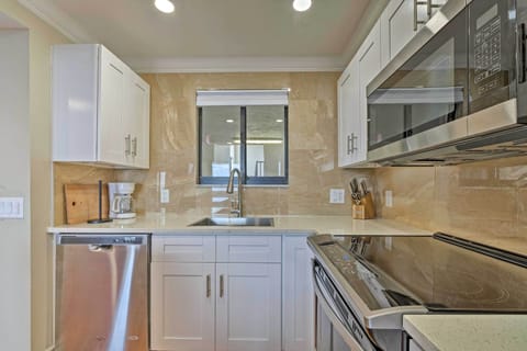 Apartment (1 Bedroom) | Interior