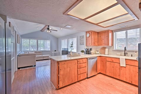 Cottage (4 Bedrooms) | Interior
