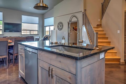 Apartment (3 Bedrooms) | Interior