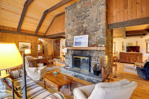 House (5 Bedrooms) | Interior