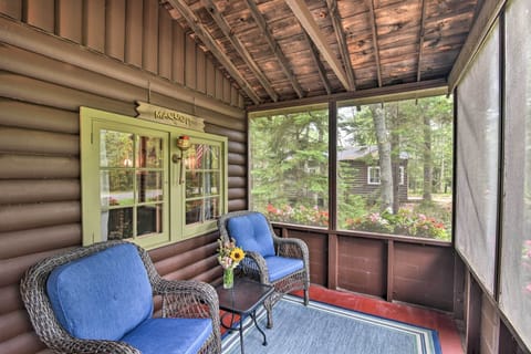Cottage (2 Bedrooms) | Interior