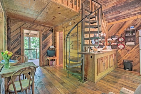 House (1 Bedroom) | Interior