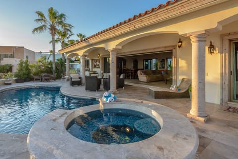 House (3 Bedrooms) | Front of property