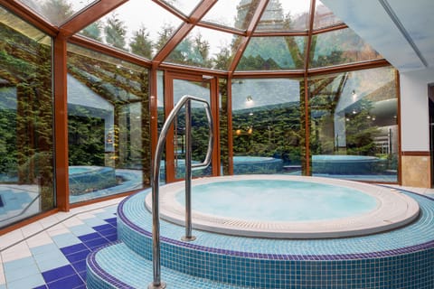 2 indoor pools, seasonal outdoor pool, pool umbrellas, sun loungers