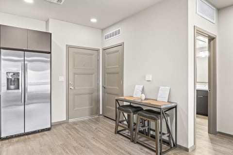 Apartment | Private kitchen | Fridge, microwave, oven, stovetop