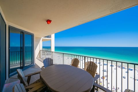 Condo, 3 Bedrooms | Outdoor dining