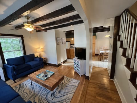 Comfort House | Living area | 32-inch LED TV with digital channels, TV