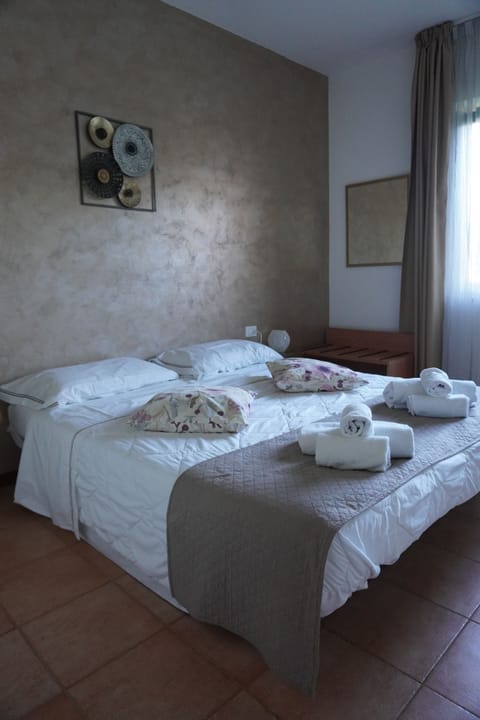 Classic Double or Twin Room | Premium bedding, memory foam beds, desk