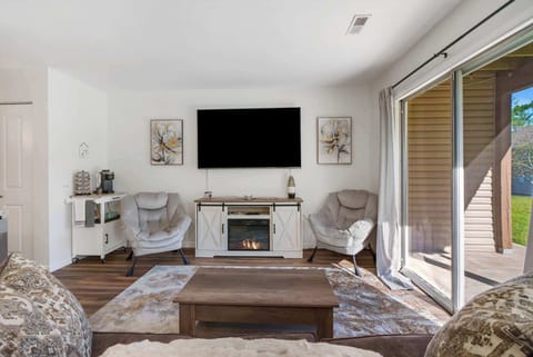 Condo, 1 King Bed with Sofa bed, Patio, Garden View (3 Bears Hideaway ) | Living area | 50-inch flat-screen TV with digital channels, fireplace
