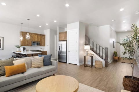 Townhome, Multiple Beds, Patio, Mountain View (Coral Paradise) | Living area | 50-inch flat-screen TV with digital channels, fireplace