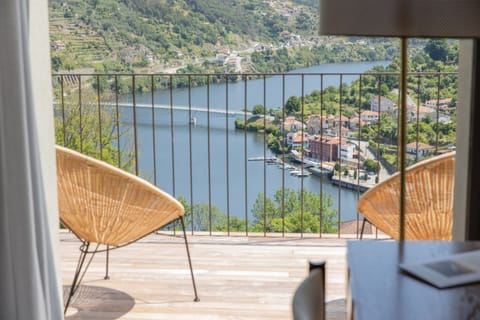 In-room safe, desk, blackout drapes, free WiFi