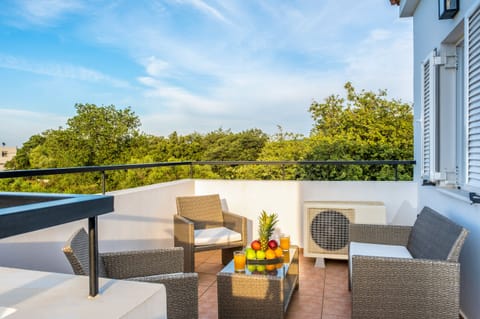 Villa | Property grounds