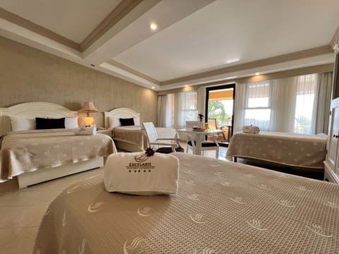 Family Room | In-room safe, cribs/infant beds, bed sheets