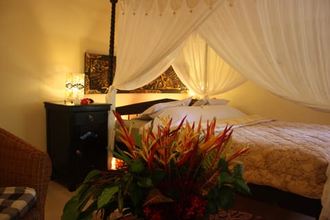 One Bedroom Villa | Premium bedding, pillowtop beds, in-room safe, desk