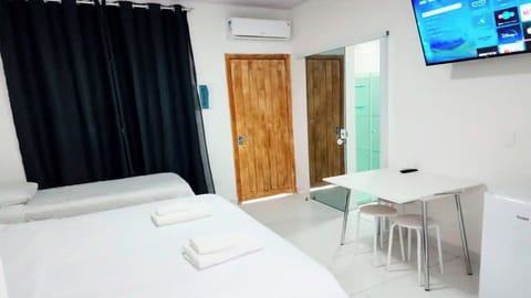 Comfort Suite | Free WiFi, bed sheets