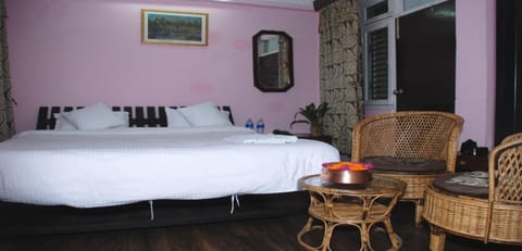 Deluxe Room | 1 bedroom, free WiFi, bed sheets