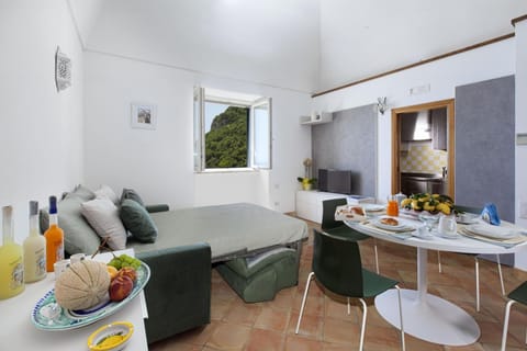 Apartment, Smoking | 1 bedroom