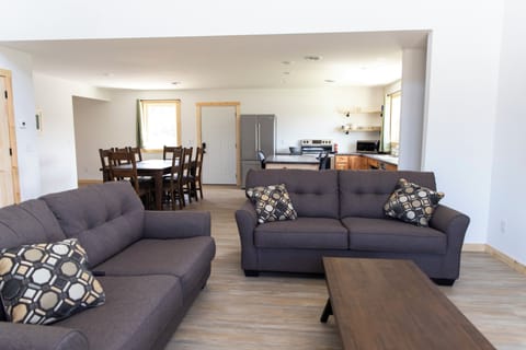 Deluxe Cabin | Premium bedding, pillowtop beds, individually decorated