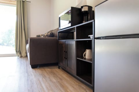 Standard Cabin | Private kitchen | Coffee/tea maker