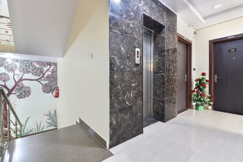 Elevator