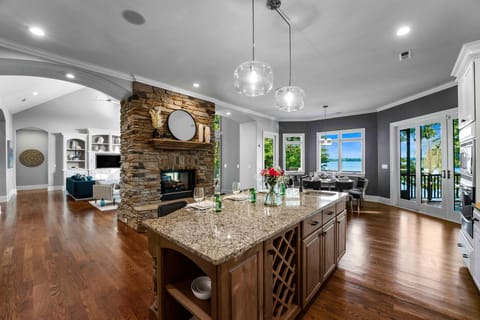 House, Multiple Beds (Sunset on Ballycastle) | Private kitchen | Oven, toaster