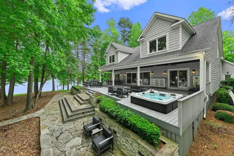 House, Multiple Beds (Grand Bay w/Hot Tub, 440' Shoreline &) | Terrace/patio