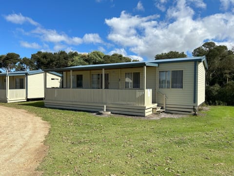 Family Cabin | 2 bedrooms, bed sheets