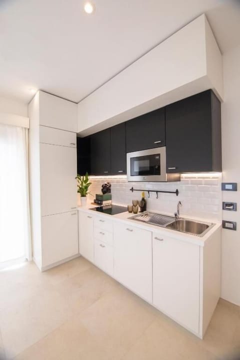 Luxury Apartment | Private kitchen | Espresso maker