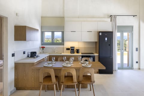 Panoramic Villa | In-room safe, individually furnished, desk, blackout drapes