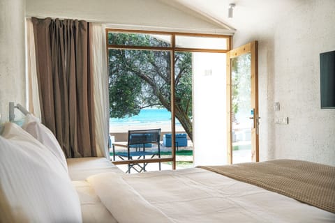 Deluxe Room with King Bed Sea View | View from room