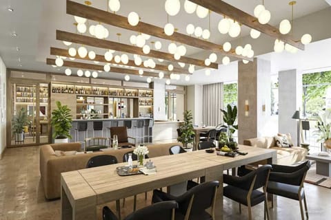 Coffee shop