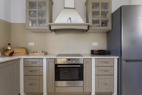 Villa, 4 Bedrooms, Ocean View | Private kitchen | Highchair