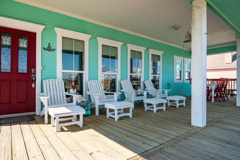 House, 3 Bedrooms | Terrace/patio