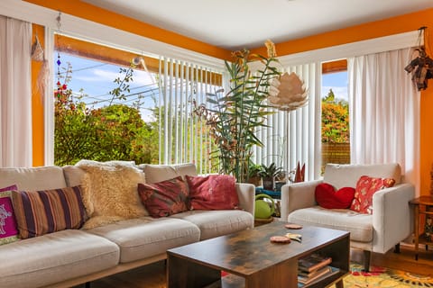 Classic Apartment | Living area