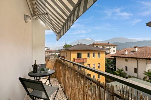 Family Apartment, 1 Bedroom, Balcony (Casa Elena - Mountain View Balcony) | Outdoor dining