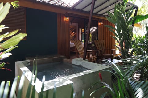 Honeymoon Bungalow | Private pool