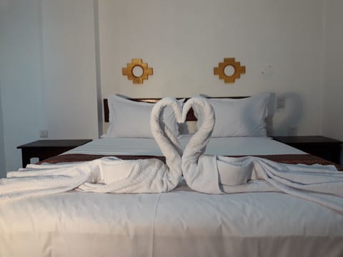 Standard Double Room, 1 Queen Bed | WiFi (free)