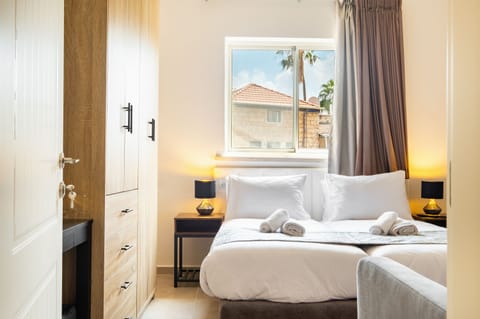 Comfort Apartment | 3 bedrooms, iron/ironing board, free WiFi