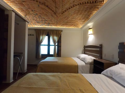 Classic Double Room | Bed sheets