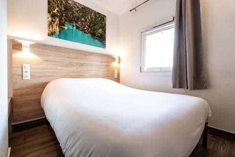 Standard Room, 1 Double Bed