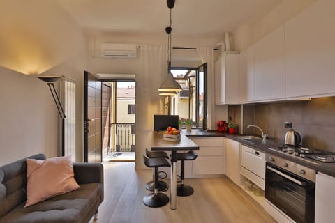 Design Apartment | Living area | Flat-screen TV