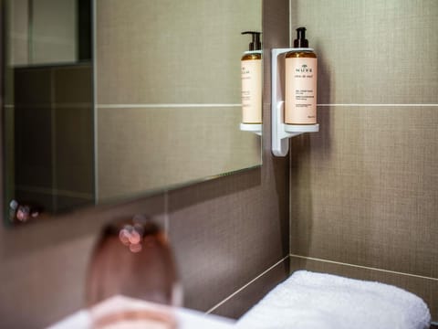 1 bedroom, premium bedding, individually decorated