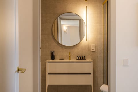 Presidential Suite, 1 King Bed, Terrace, Sea View | Bathroom | Designer toiletries, hair dryer, bathrobes, slippers